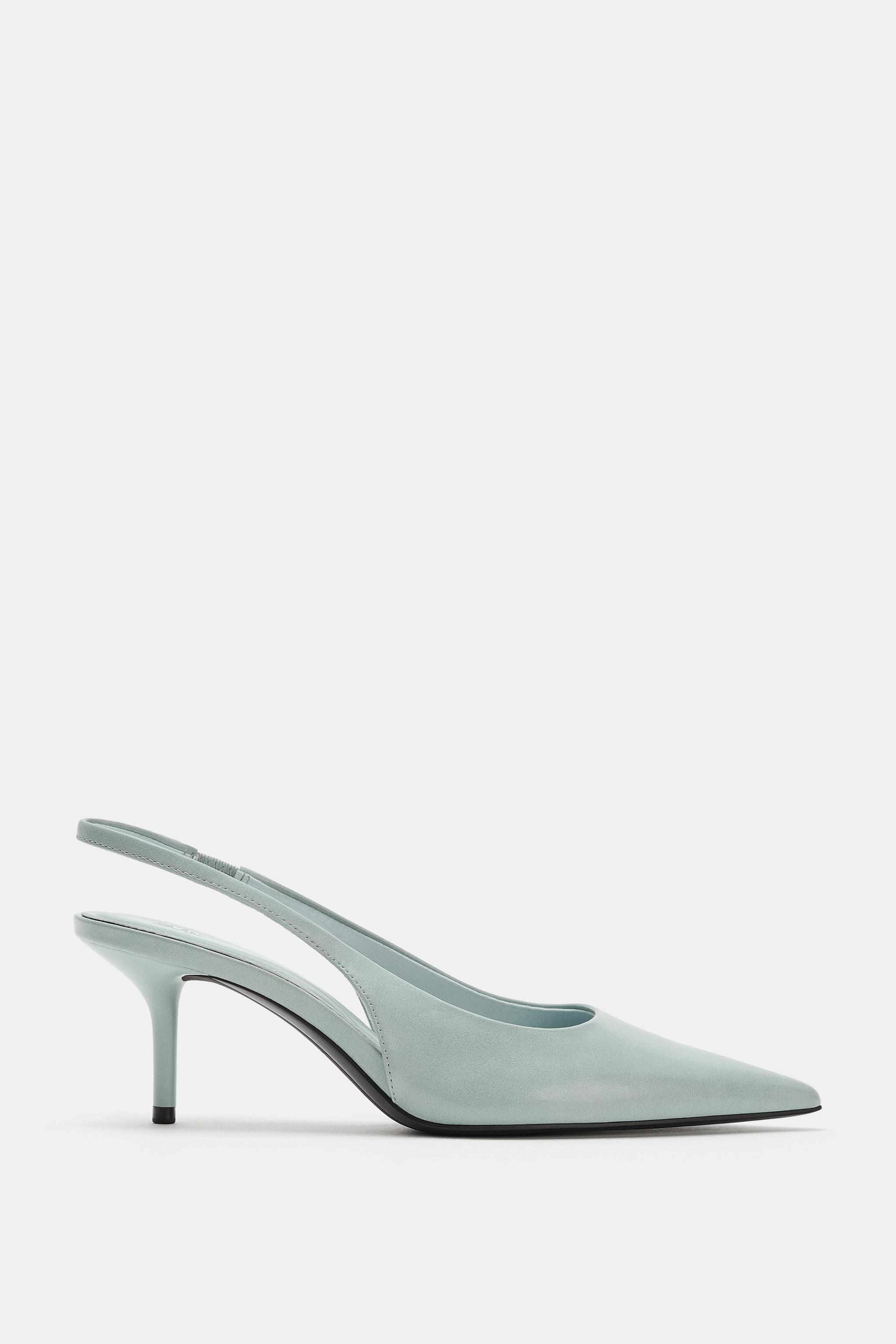 CHAUSSURES À TALONS OUVERTES L'ARRIÈRE